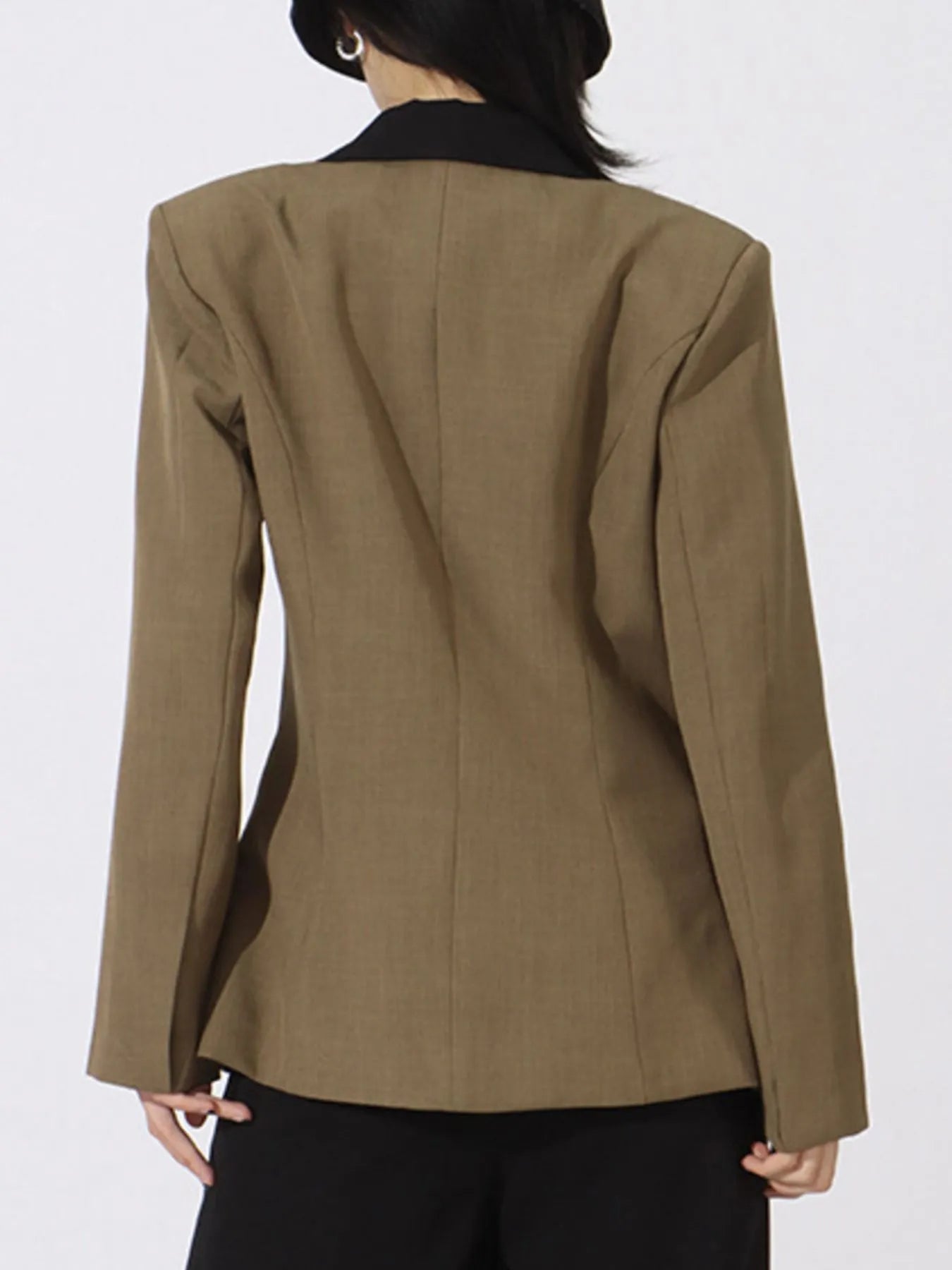 Khaki green blazer back view with tailored seams and long sleeves