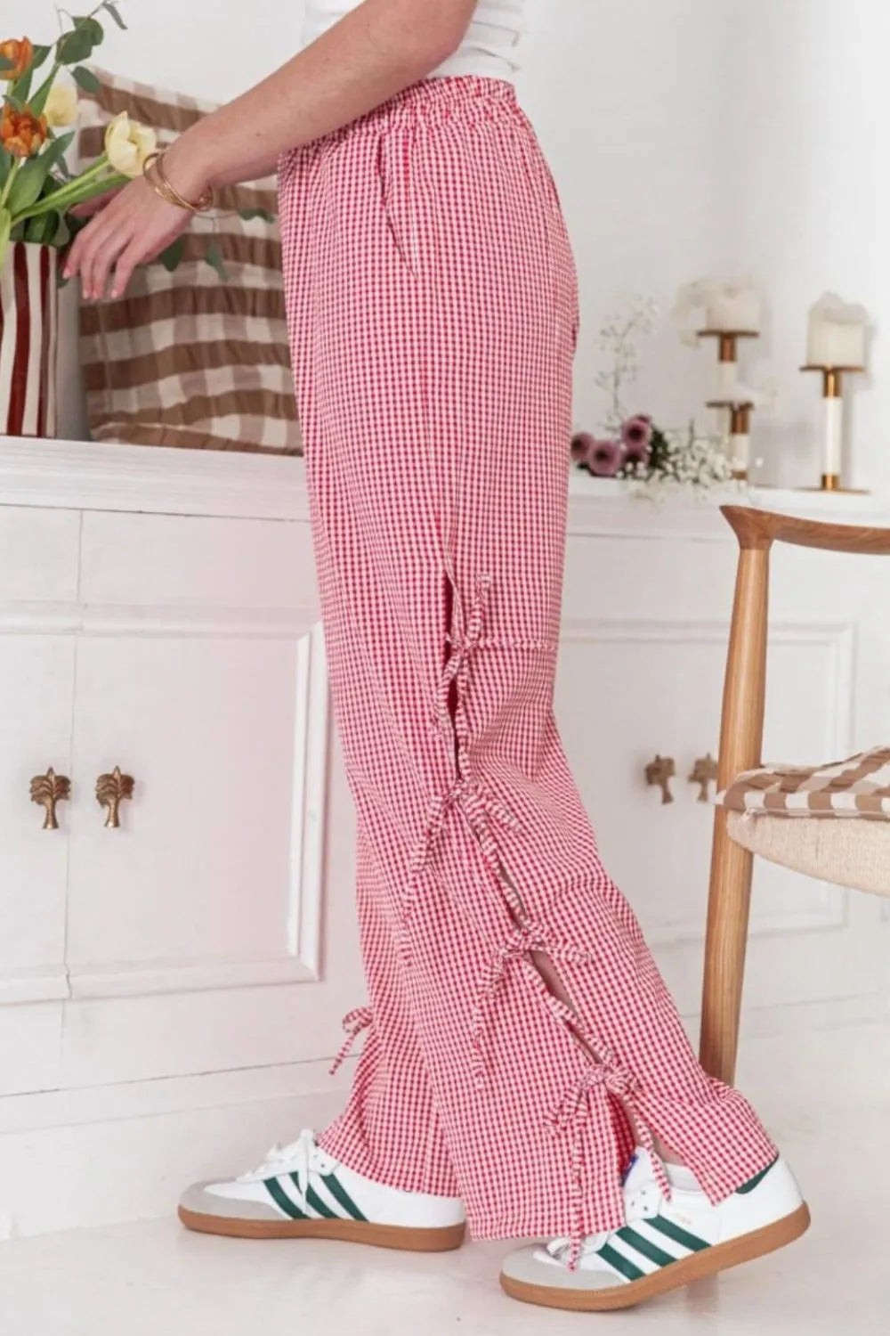 Pink gingham wide-leg pants, side tie drawstring and ruffled pocket trim