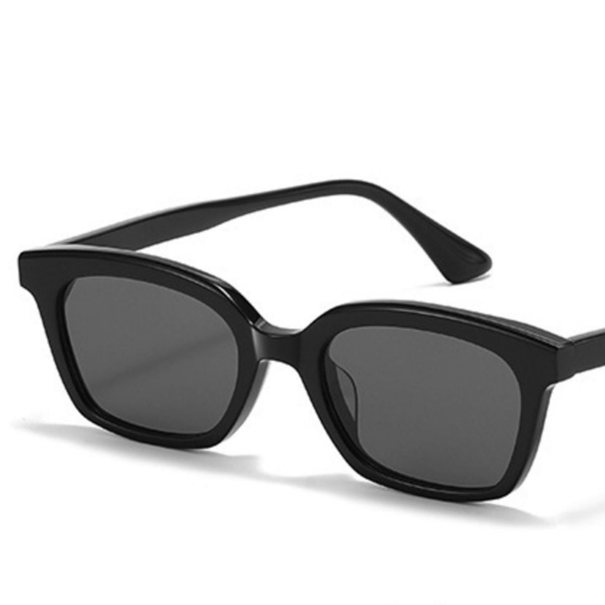 Cedar & Moore UV Protection Sunglasses, black frame with dark lenses, Trendsi, 1 pair