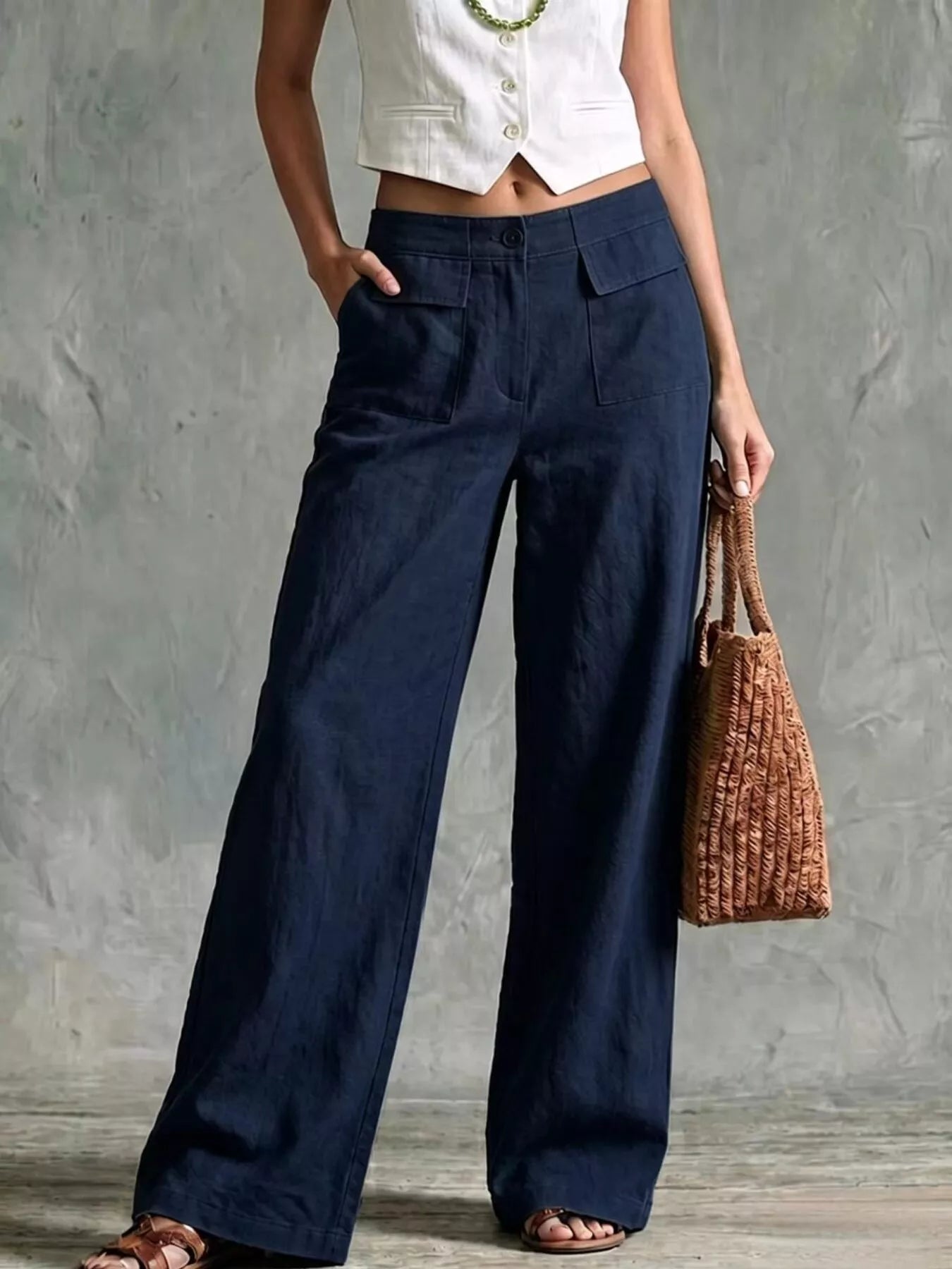 Women’s wide-leg pants with pockets, navy, elastic waistband, relaxed wide-leg fit