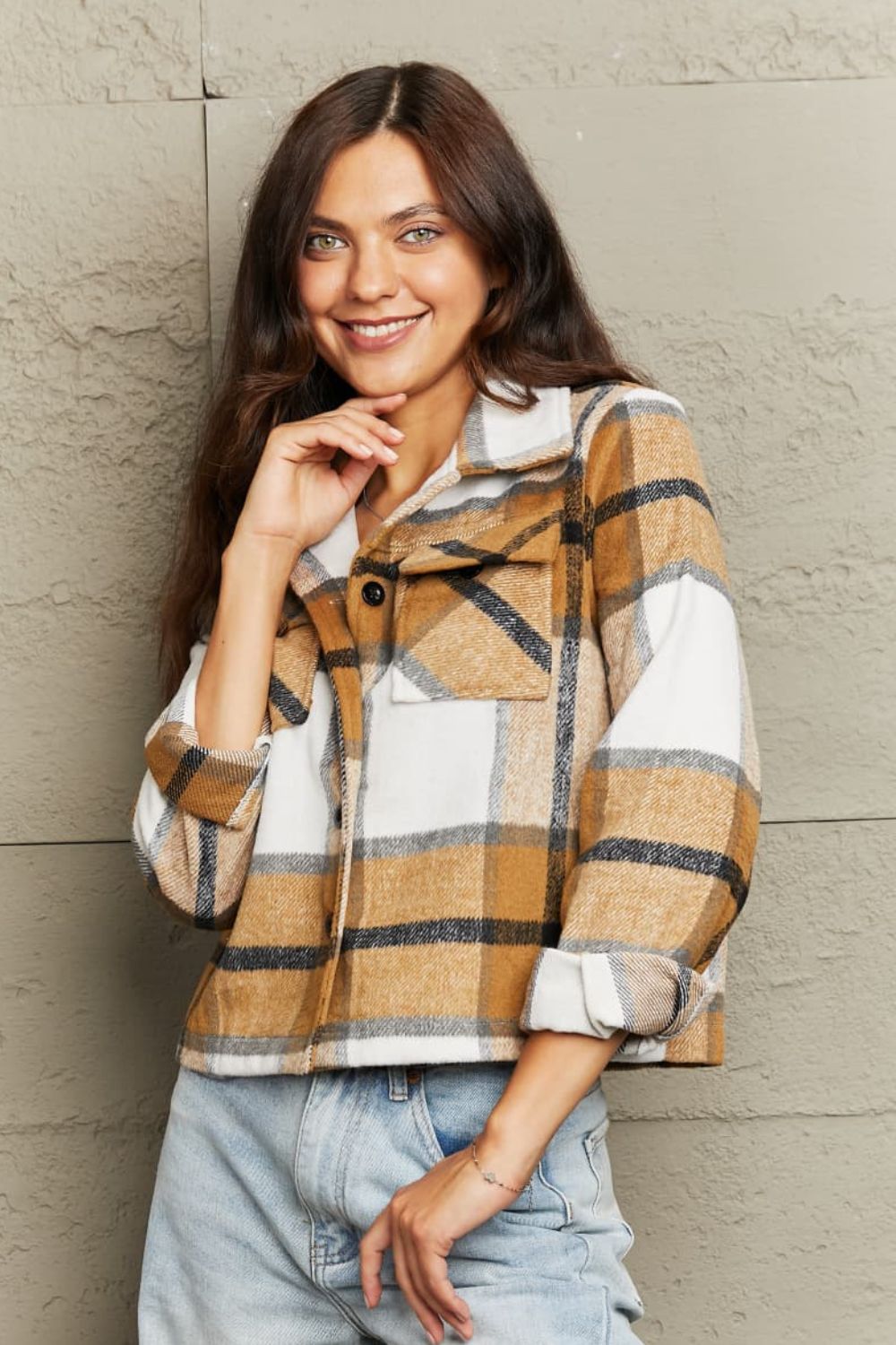 Camel plaid collared jacket with button front, fleece-trim collar, and chest pockets