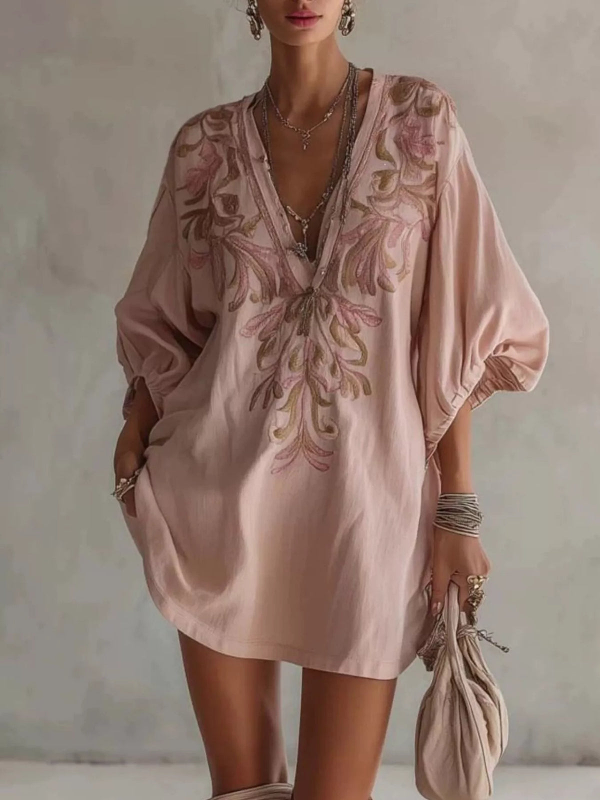 Embroidered v-neck mini dress, dusty pink with floral embroidery and roomy puff sleeves