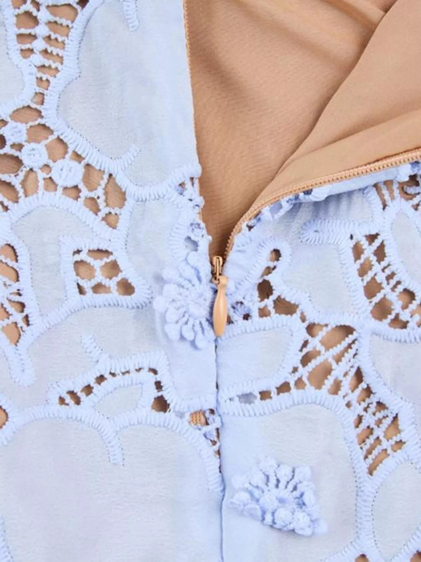 Cedar & Moore Floral Lace Short Sleeve Midi Dress in light blue with zipper detail - Trendsi
