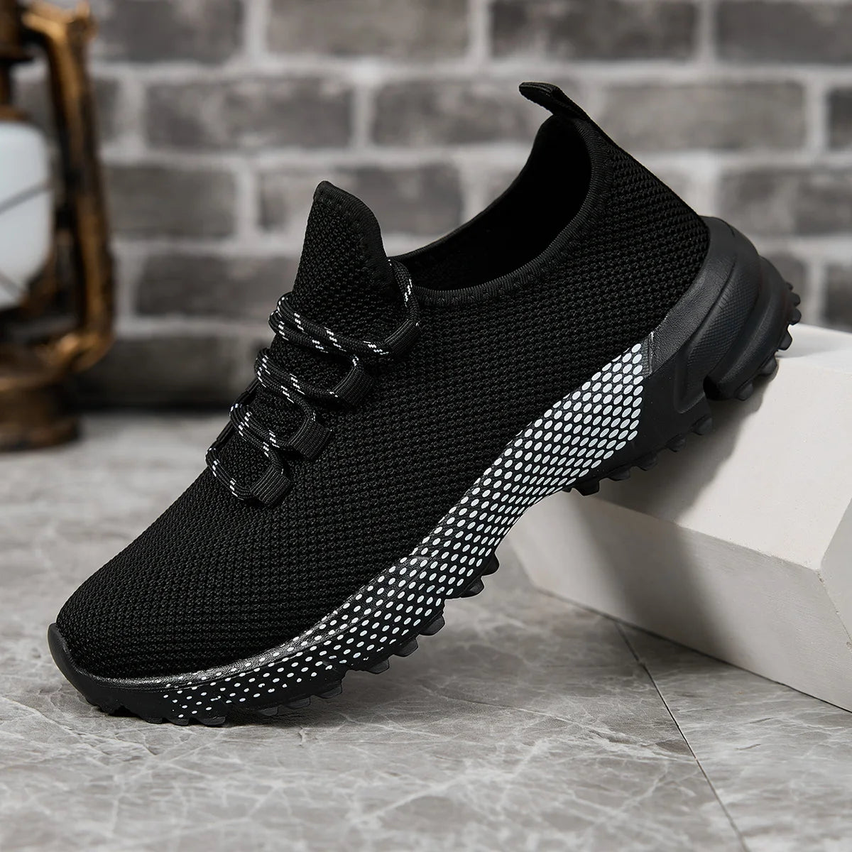 Women's Lightweight Mesh Athletic Sneakers