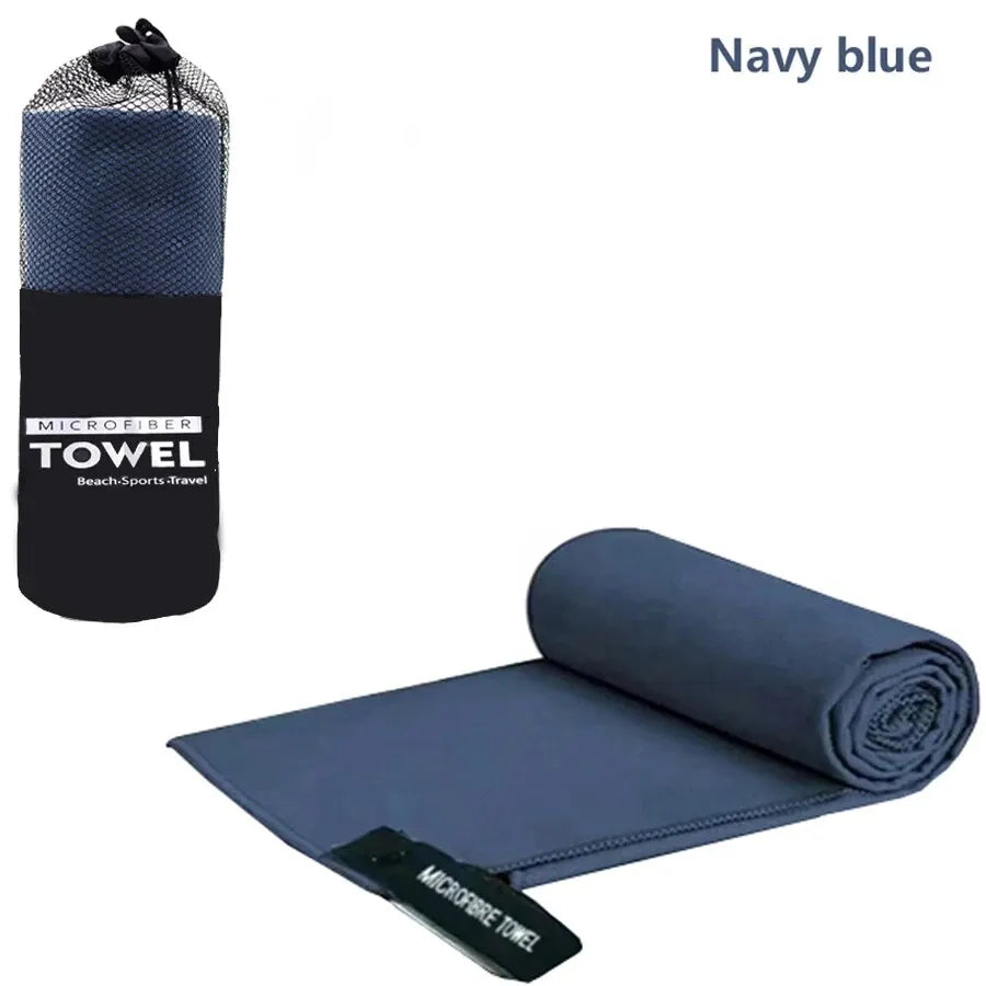 Quick-Dry microfiber sports towel by Cedar & Moore, navy blue, with storage bag (2-piece set)
