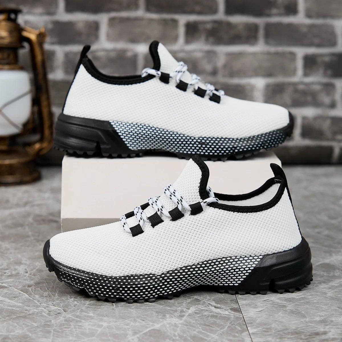 Women's Lightweight Mesh Athletic Sneakers