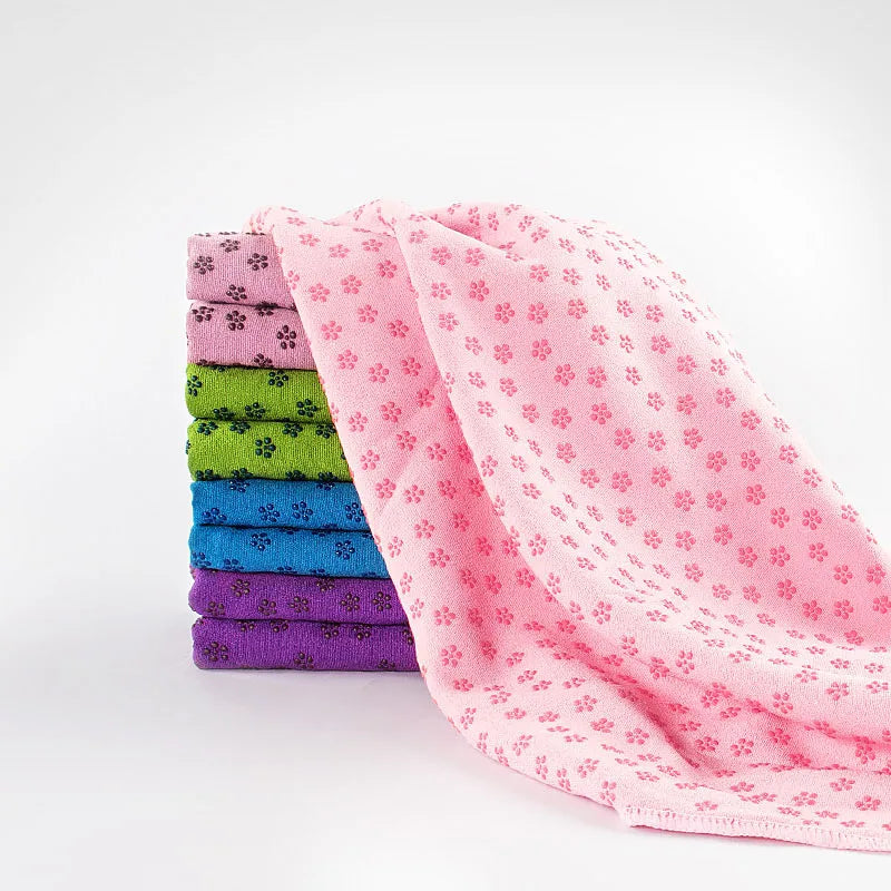 Non-Slip Yoga Towel Cedar & Moore, pink floral design 183x63cm, sweat-absorbent mat for hot yoga and Pilates