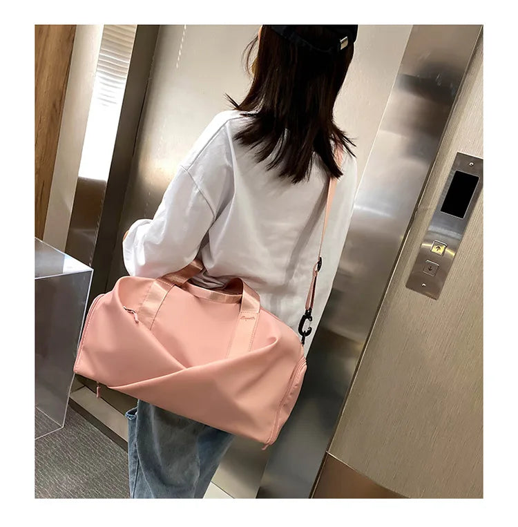 Women's Wet Dry Fitness Duffle Bag