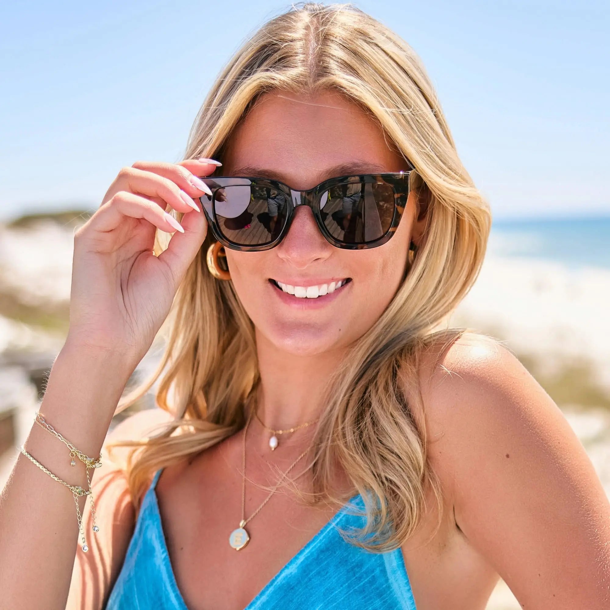 ZENOTTIC Retro Square Polarized Sunglasses UV400 Protection