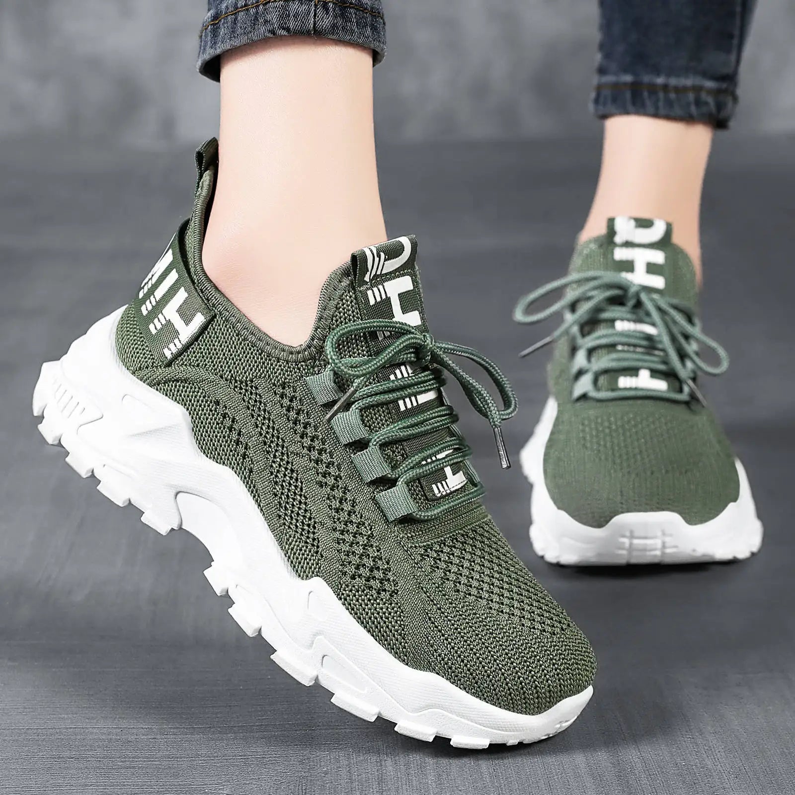 Women's Mesh Sports Shoes - Active Athletic Sneakers for Running & Workouts