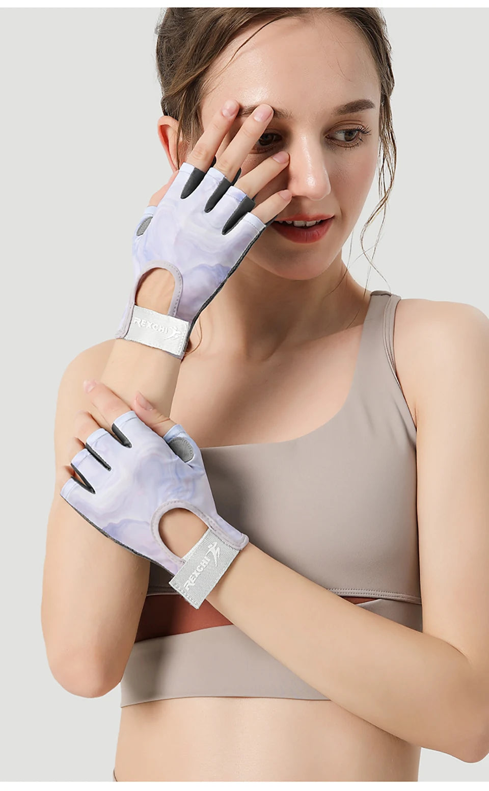 Half-Finger Workout Gloves - Shock-Absorbing Gym Gloves for Women & Men