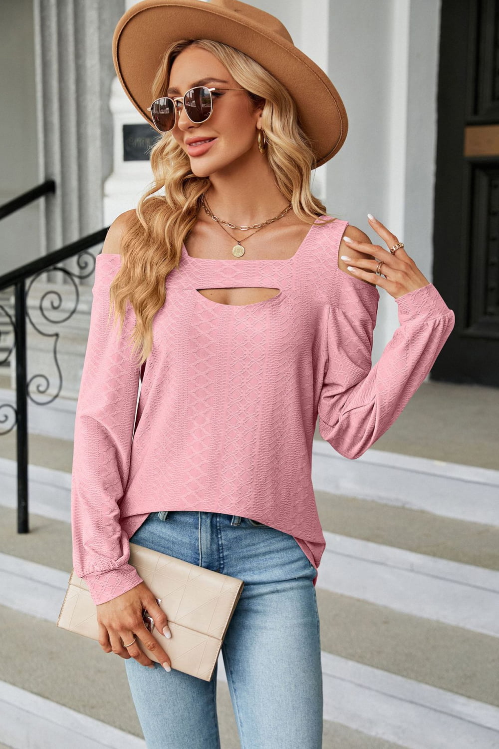 Cold-shoulder square-neck cutout blouse, dusty pink off-shoulder long sleeve