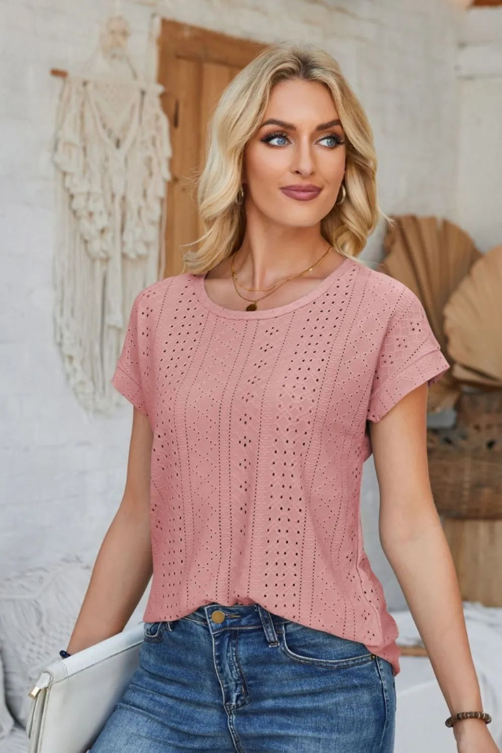 Blush pink eyelet round-neck short-sleeve t-shirt, relaxed fit