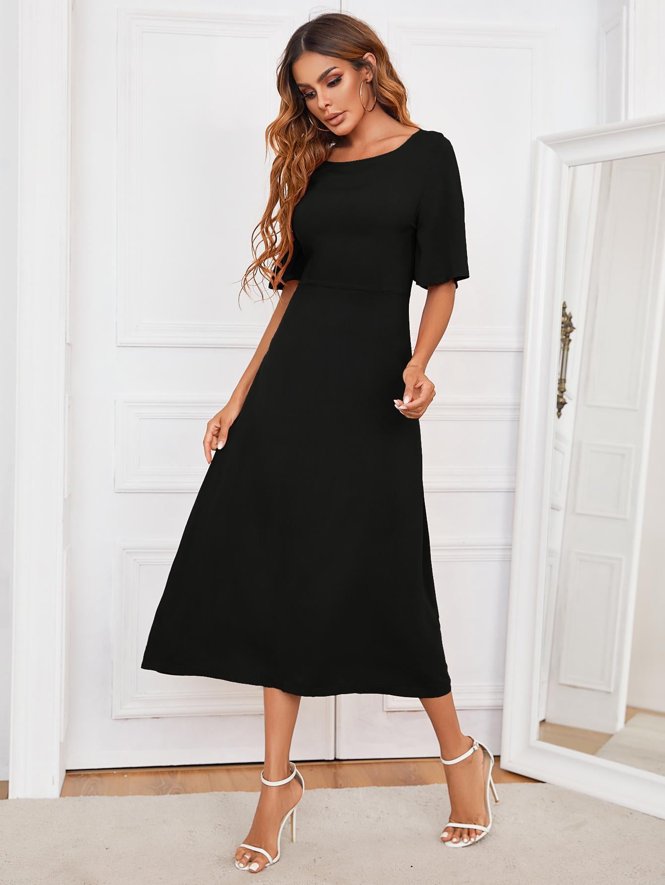 Black round-neck cutout half-sleeve midi dress, A-line skirt and short sleeves