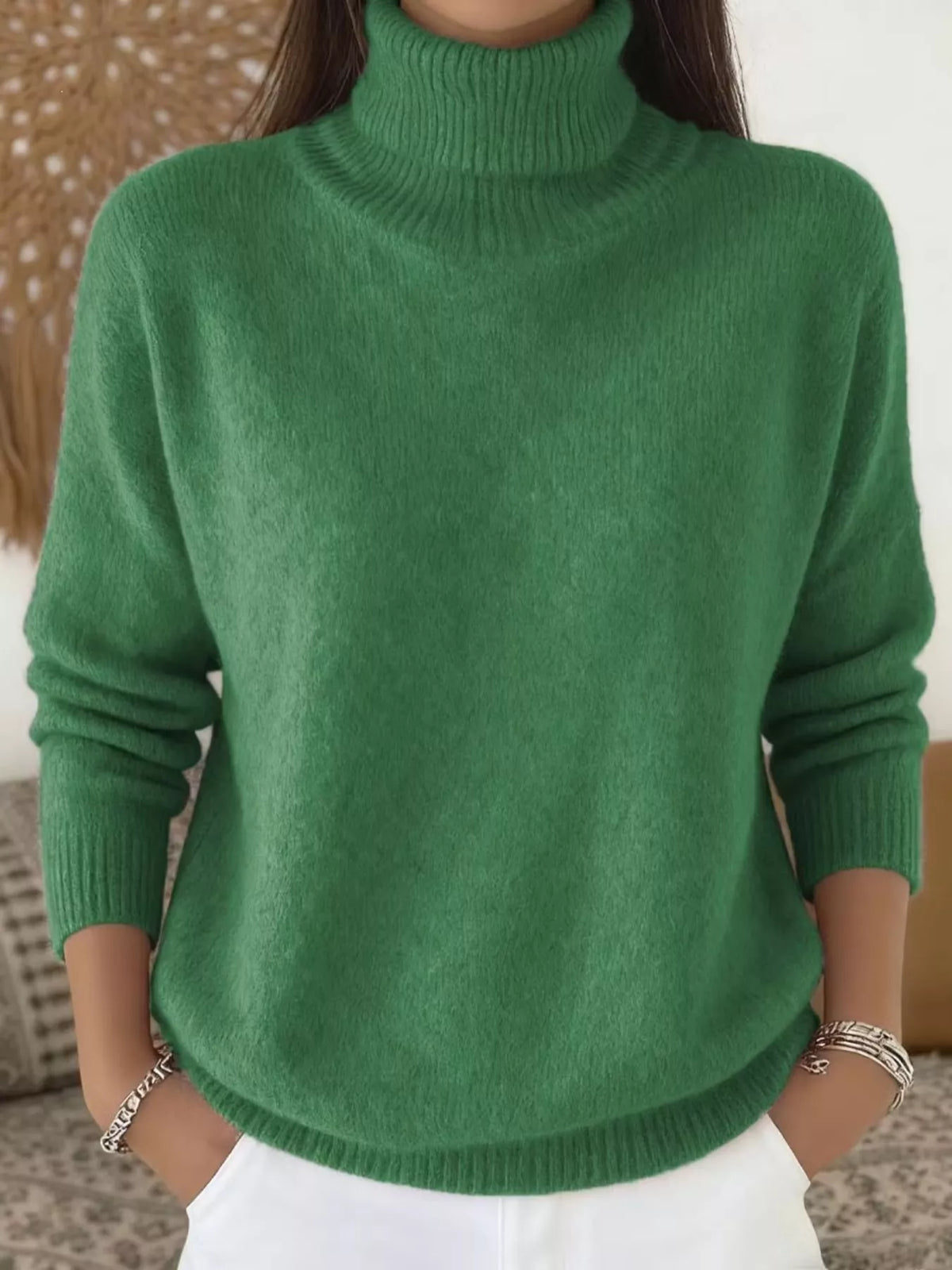 Women's stretchy turtleneck sweater, long sleeve, green knit with ribbed hem and cuffs