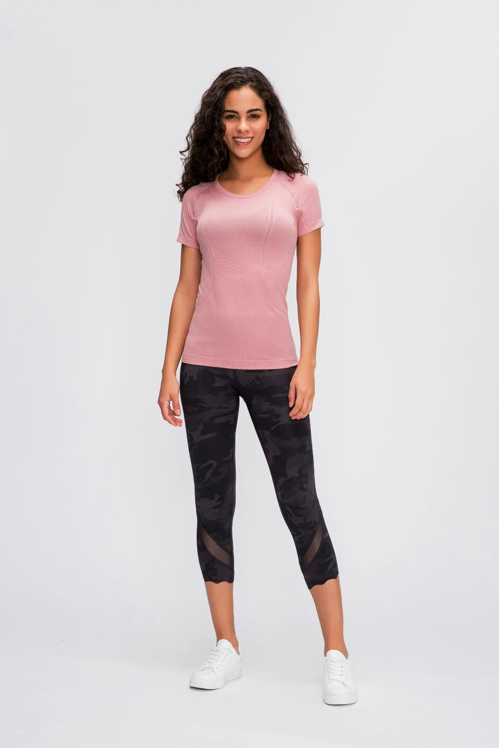 Active t-shirt, dusty pink crew neck short sleeves