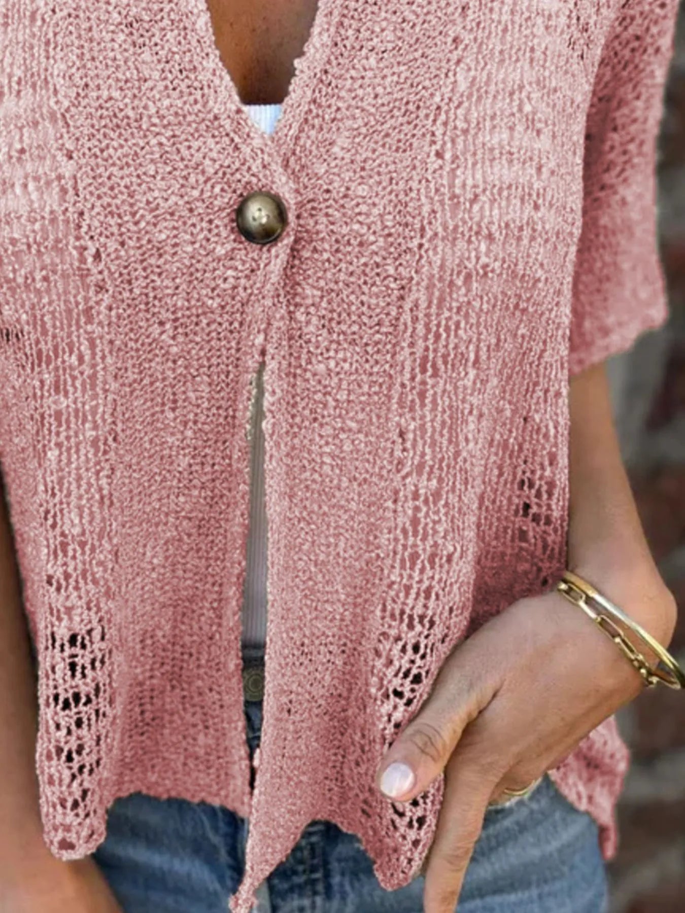 Plus size half-sleeve cardigan in pink with one front button, V-neck, textured knit