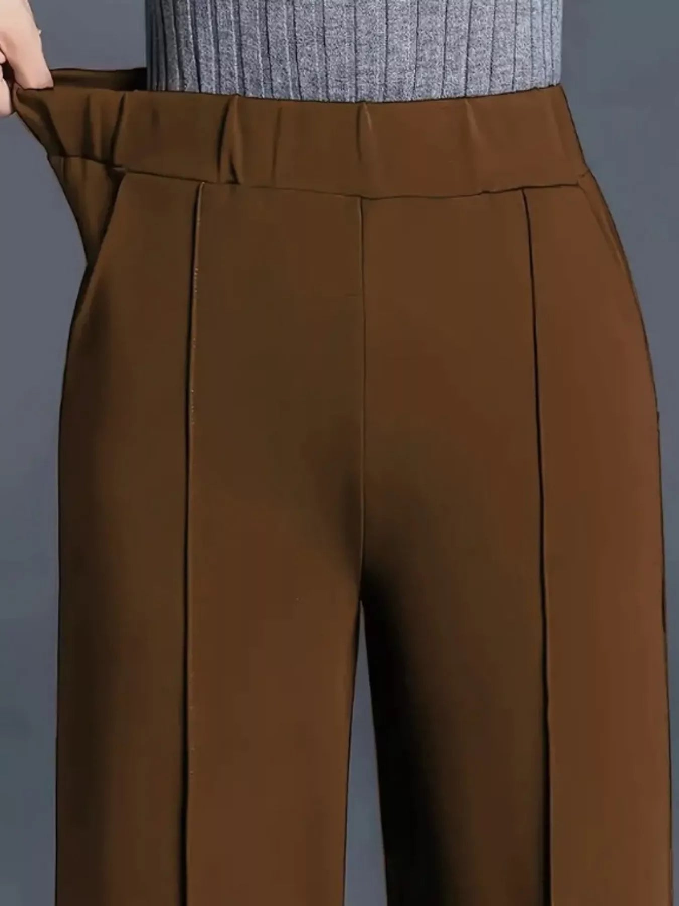 Wide-leg pants with high waist in dark brown, pleated front and vertical seam details