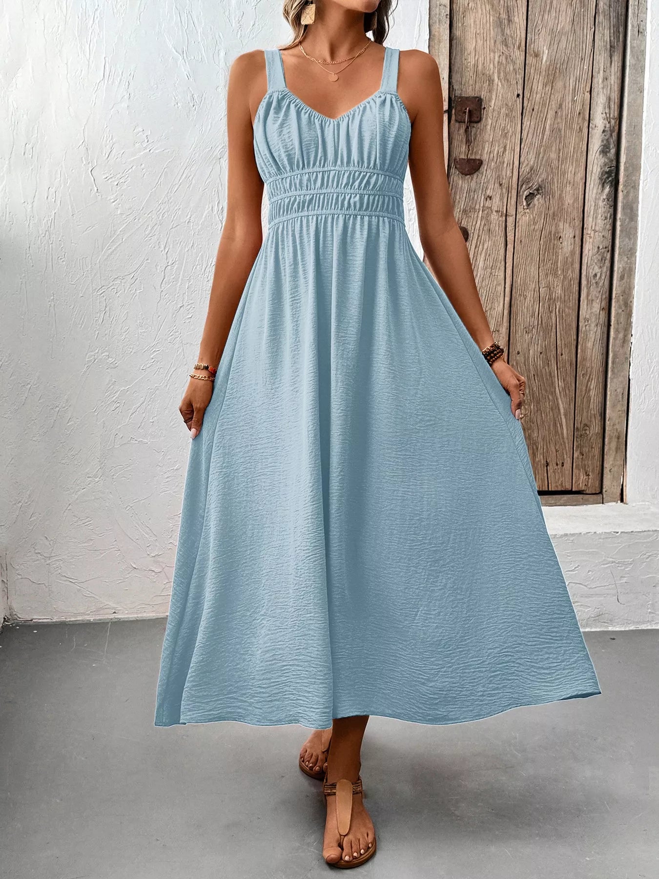 Cedar & Moore Sleeveless Smocked Casual Midi Dress in light blue