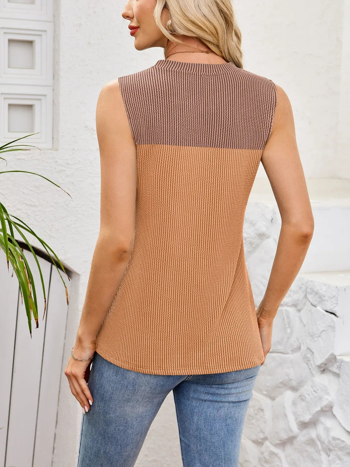 Textured round-neck sleeveless tank, caramel-brown back view