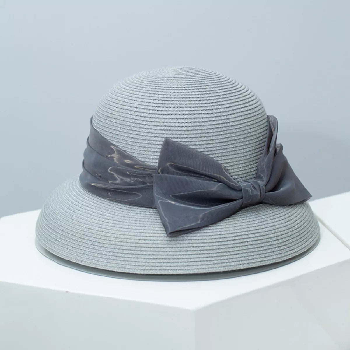 Cedar & Moore Ribbon Bow Straw Sun Hat, gray woven straw with dark gray ribbon bow, Trendsi fashion accessory
