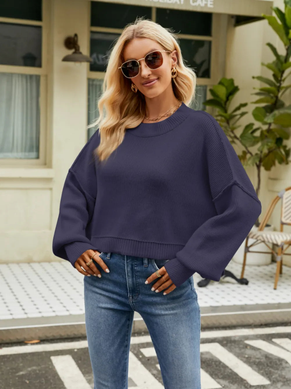 Round neck lantern-sleeve sweater in dark blue, ribbed crew neckline and hem