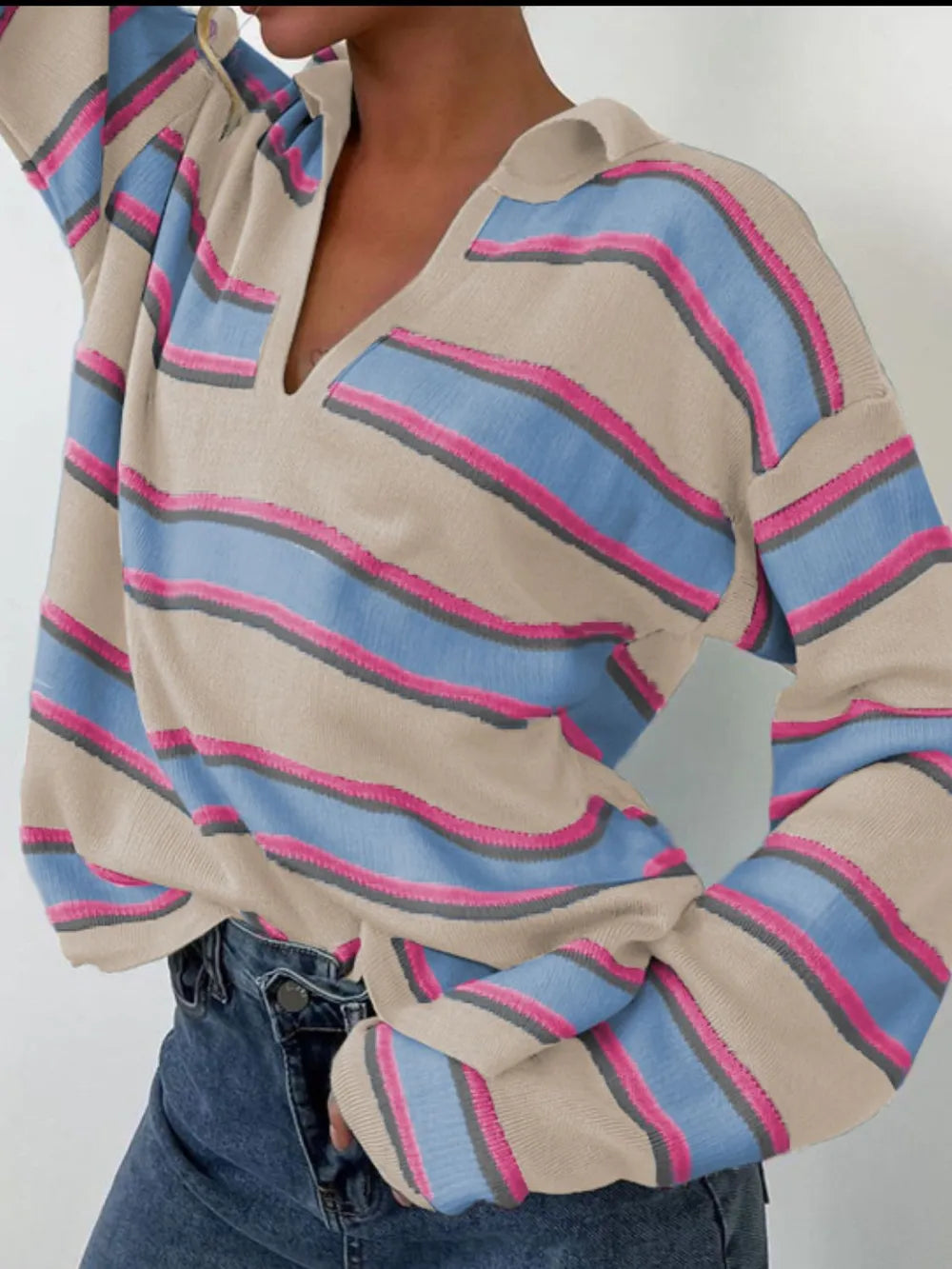 Beige V-neck striped long-sleeve sweater with collar