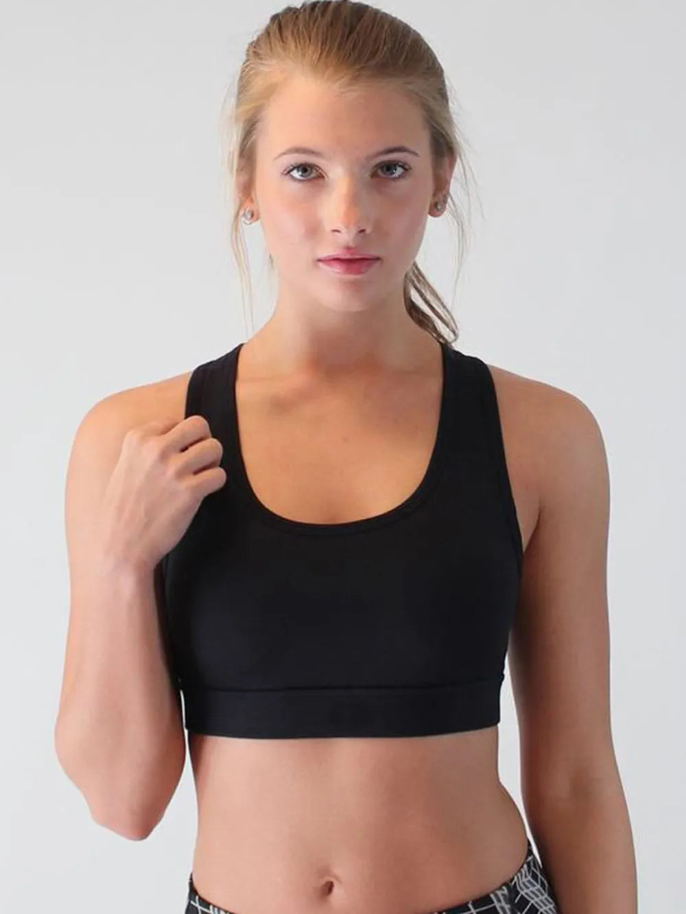Black scoop neck active tank, racerback; cropped fit