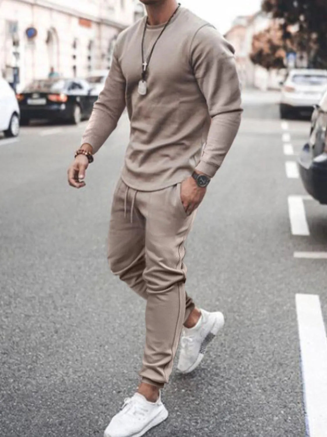 Men's long-sleeve crew-neck top and jogger pants set, tan