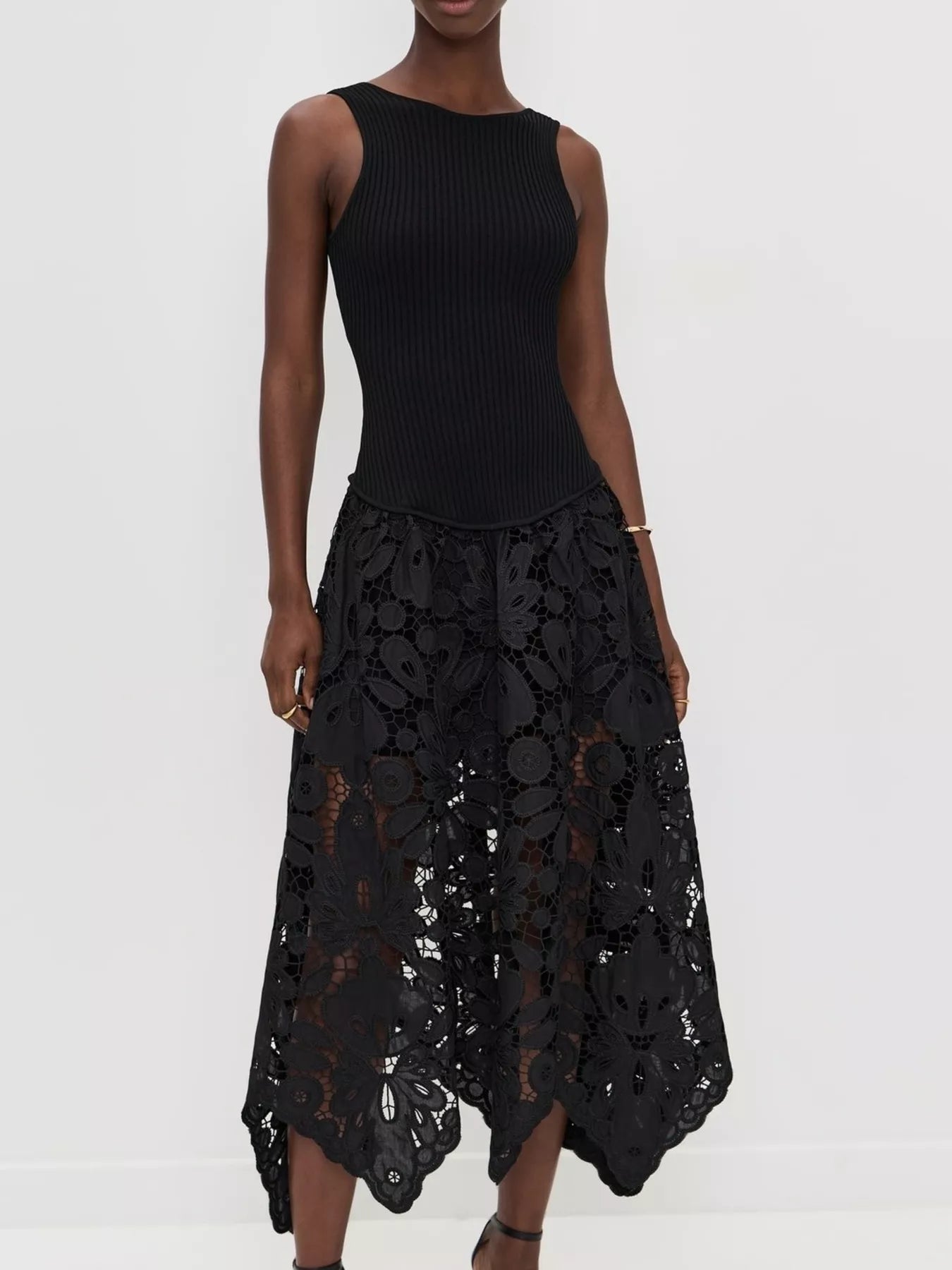 Cedar & Moore Sleeveless Ribbed Crochet Midi Dress in black with lace overlay, Trendsi