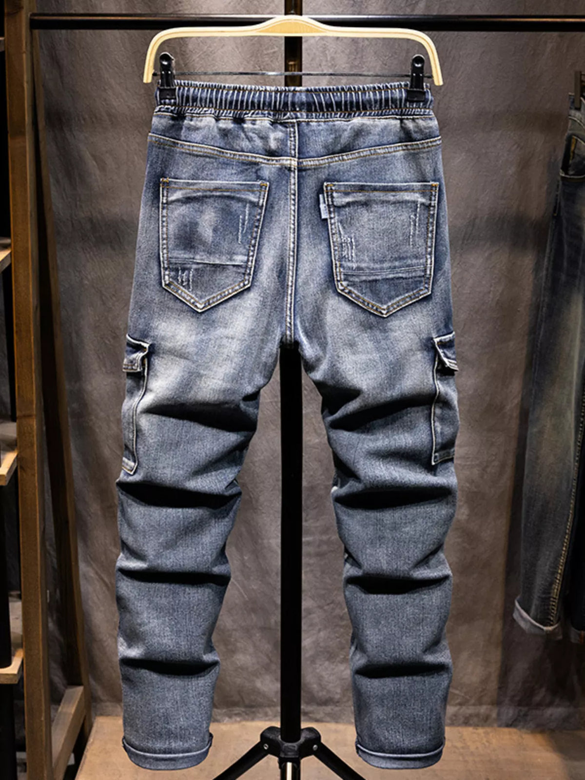 Men's cotton jeans, medium wash, relaxed legs, flap front cargo pockets