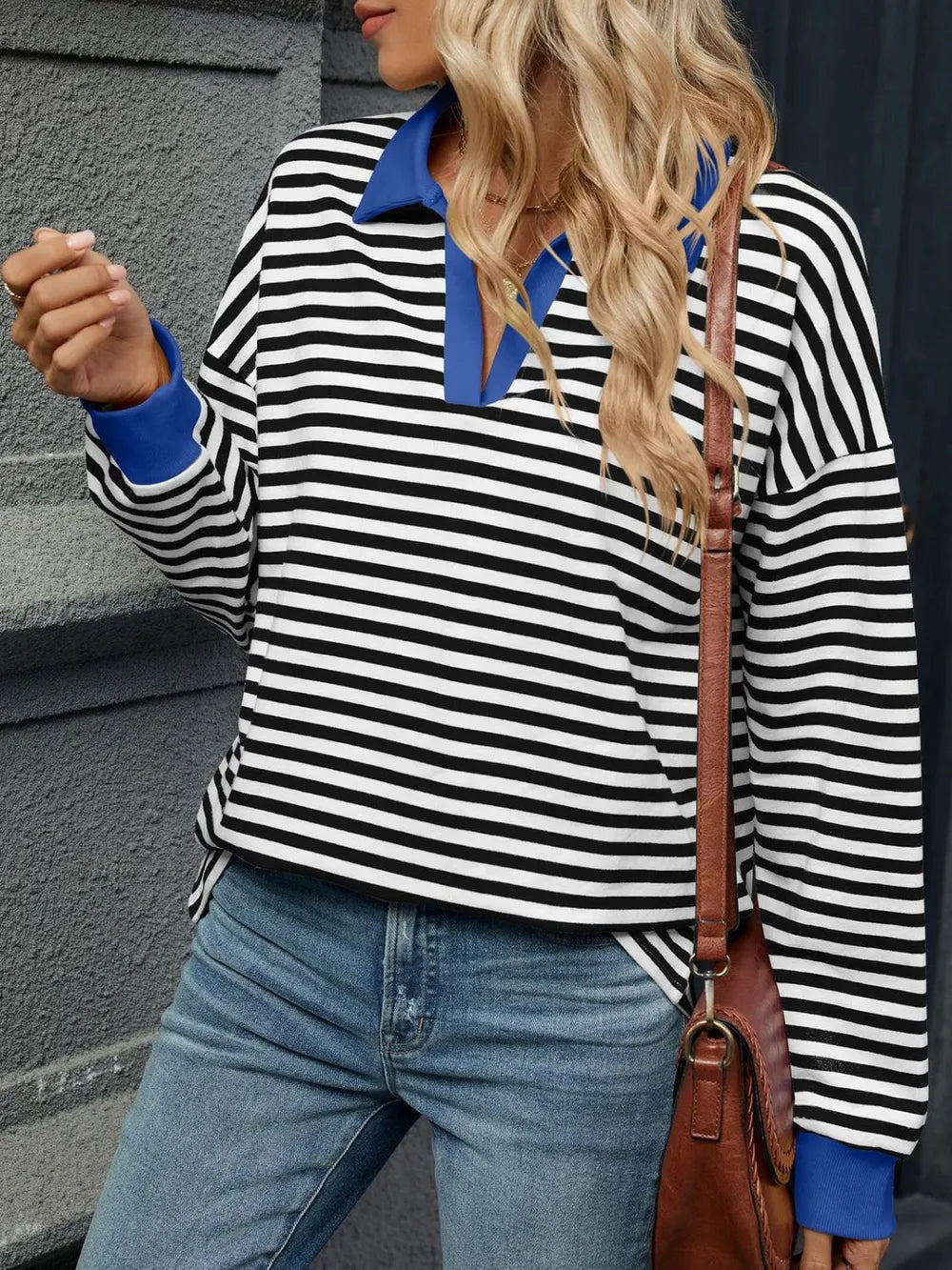 Black-and-white striped Johnny collar sweatshirt with blue collar and long sleeves