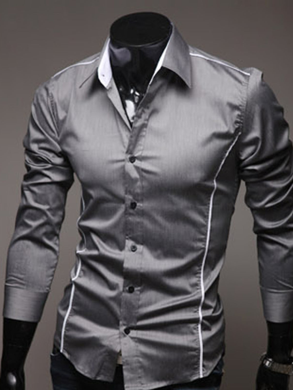 Gray slim-fit long-sleeve cotton button shirt with point collar and chest buttons