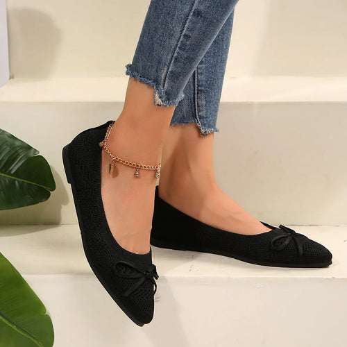 Black bow point-toe flats slip-ons with textured knit and decorative knot