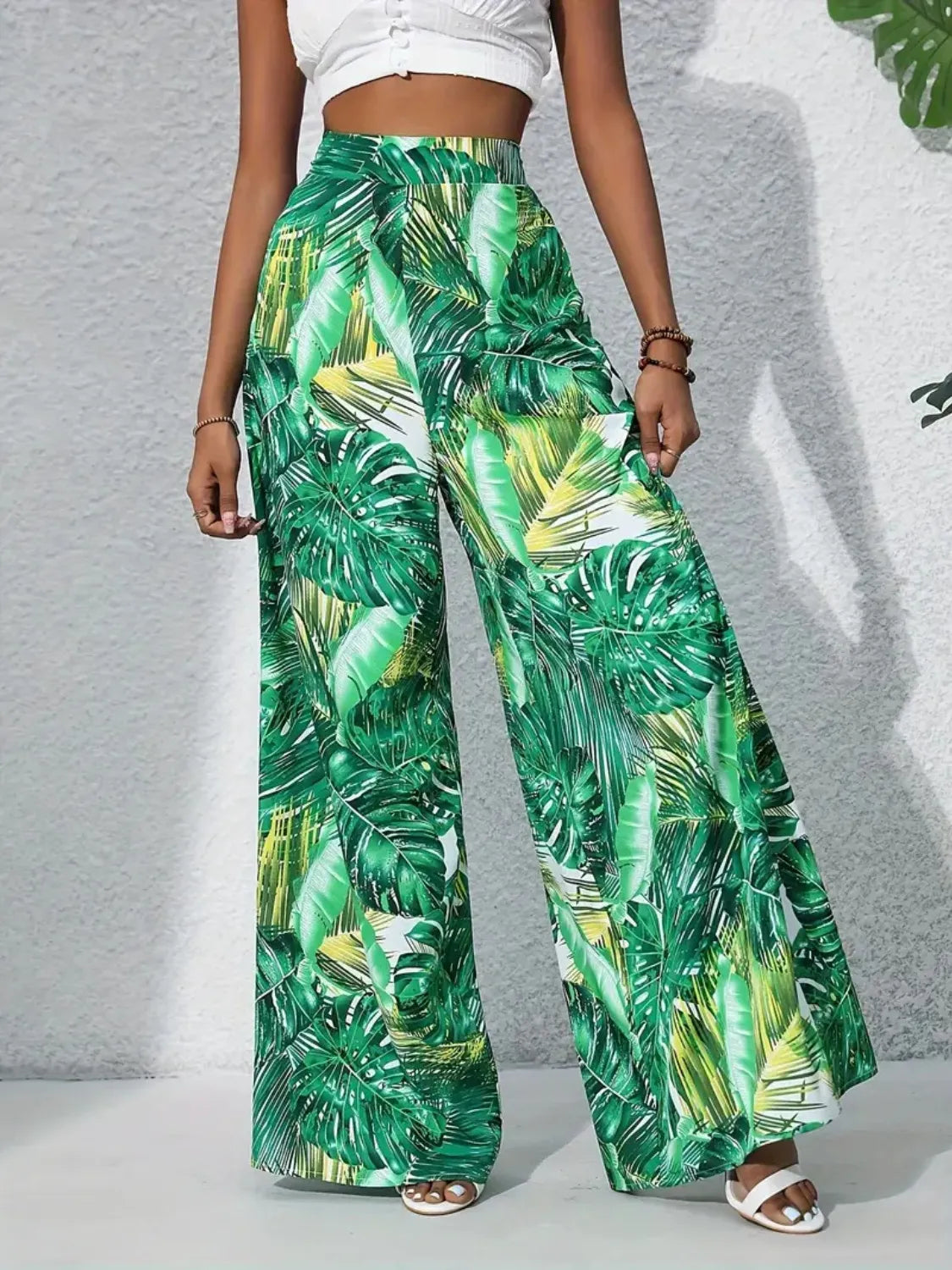 Printed high-waist wide-leg pants, green palm leaf print, full-length wide legs