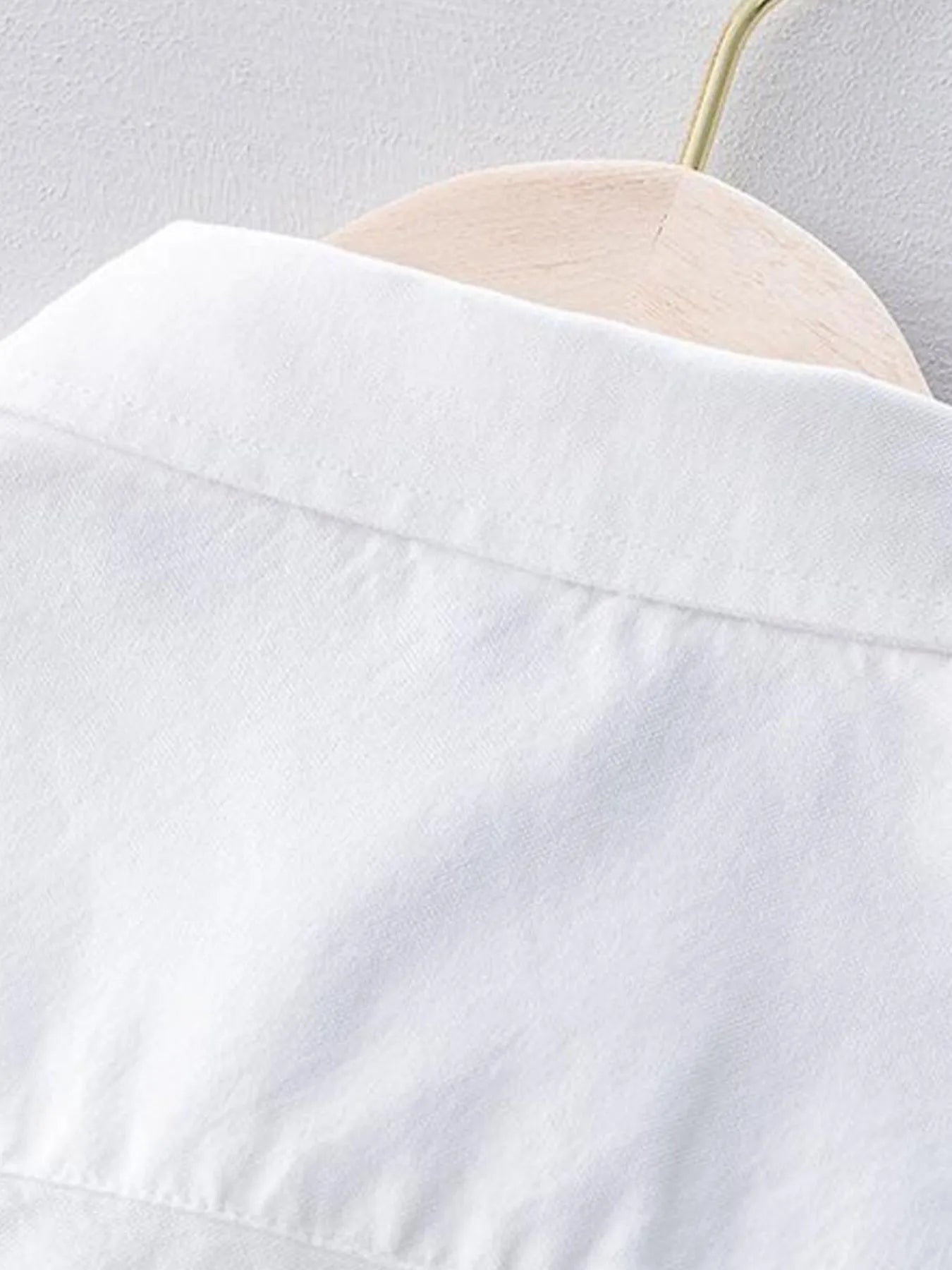 Plus size button-up long sleeve shirt, white back collar and neckline seam