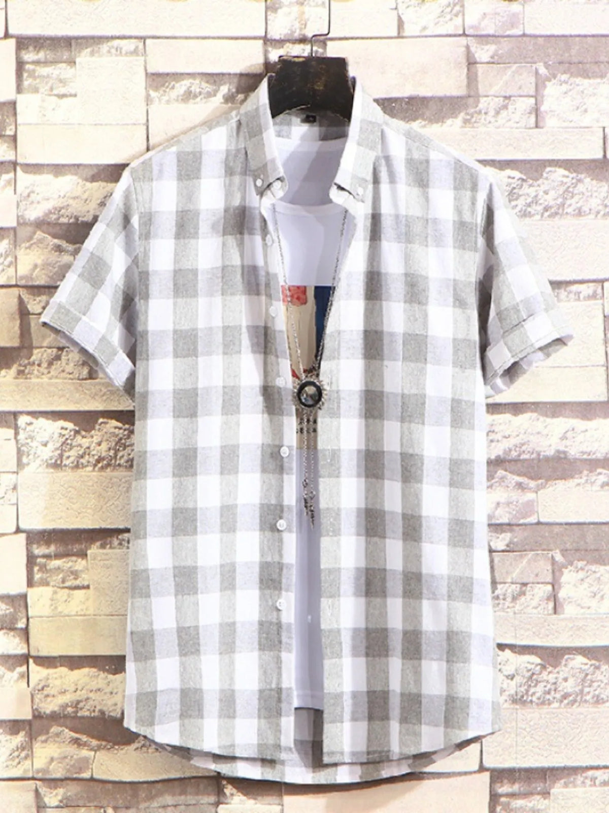 Men's gray and white plaid short-sleeve button shirt with point collar