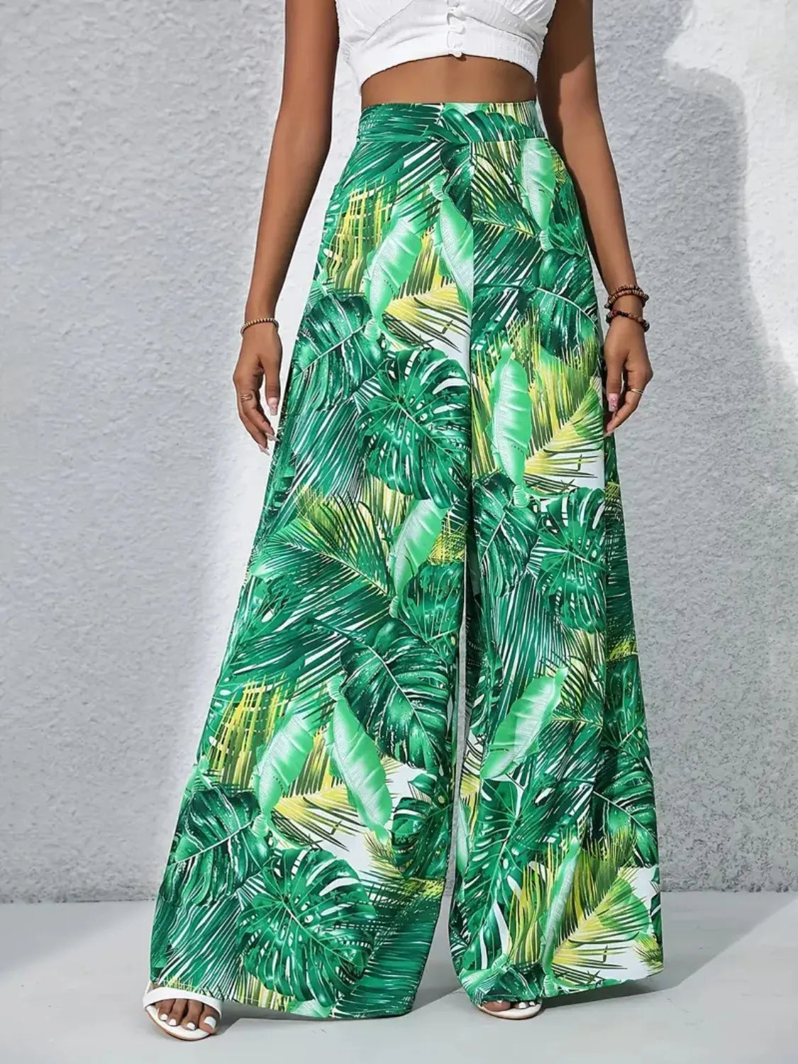 Printed high-waist wide-leg pants, green palm leaf print, wide straight legs