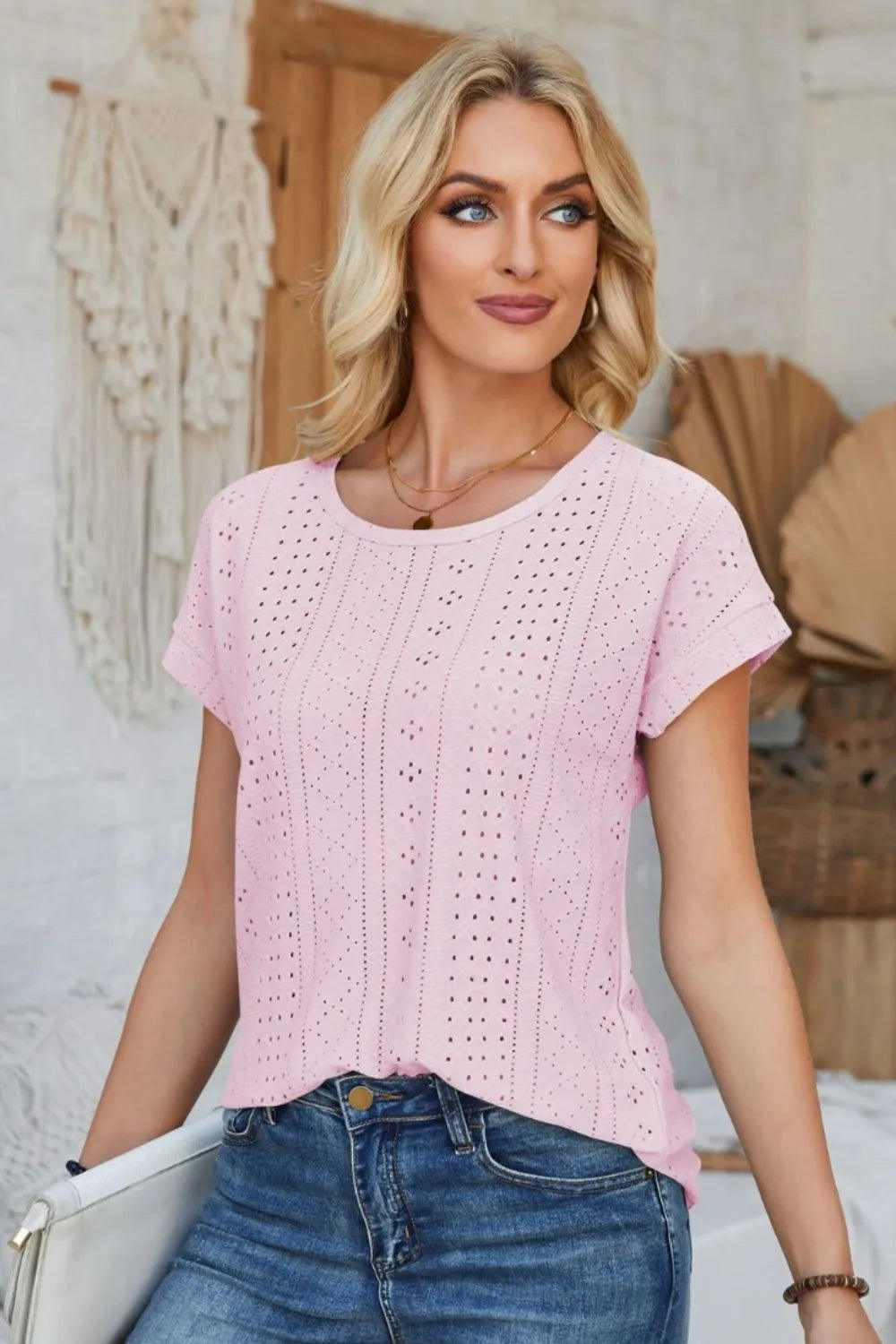 Eyelet round-neck rolled short-sleeve T-shirt in blush pink with dotted vertical eyelet rows