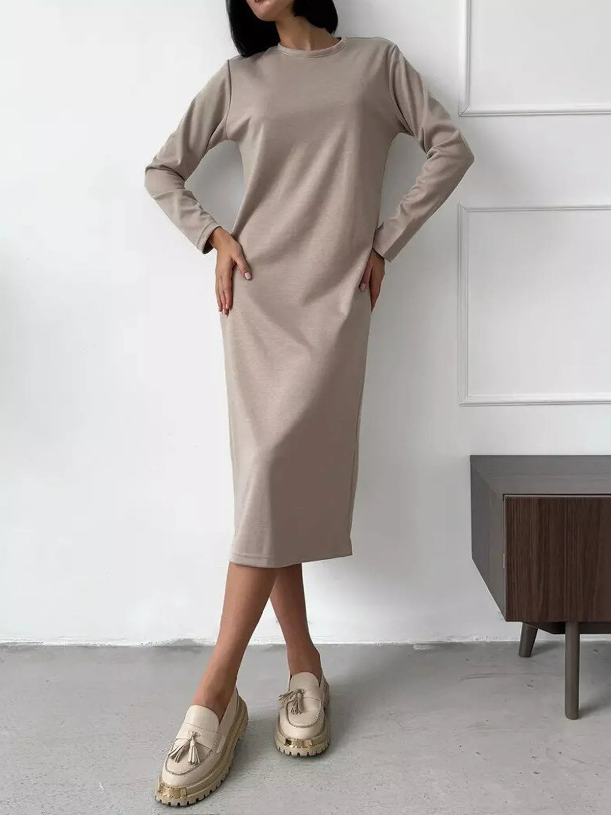 Beige long-sleeve round-neck midi dress, relaxed fit
