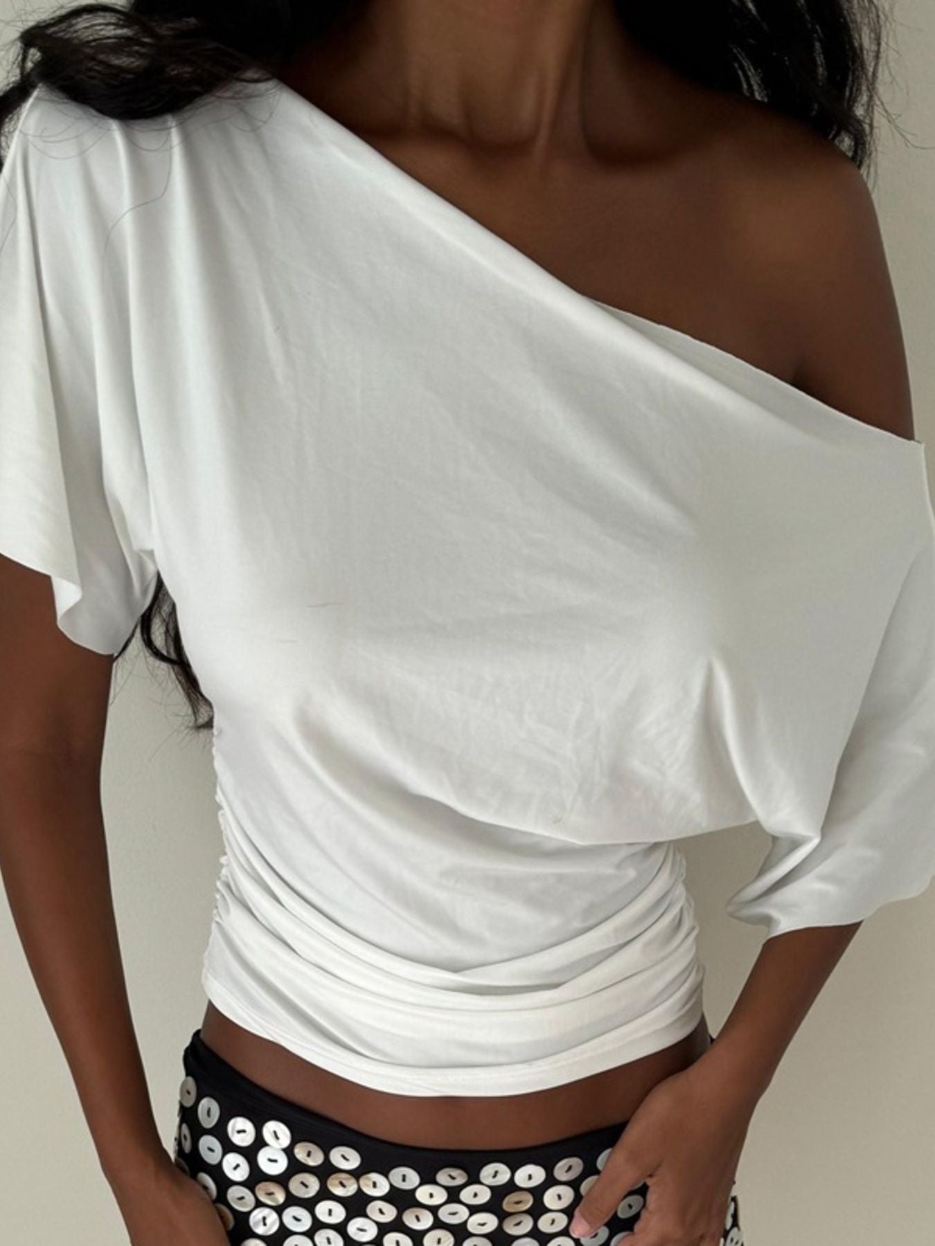 Cedar & Moore One Shoulder Short Sleeve T-Shirt in white with ruched detail, Trendsi