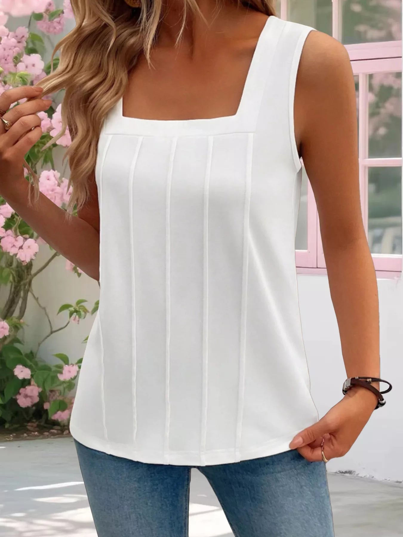 Cedar & Moore White square-neck sleeveless tank top with vertical seam panels