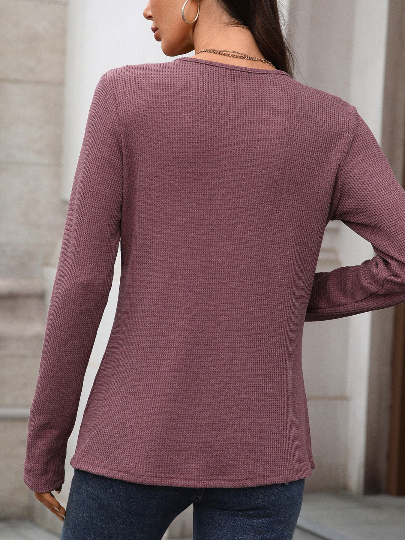 Cedar & Moore Waffle Knit Long Sleeve T-Shirt in mauve, Trendsi brand, back view.
